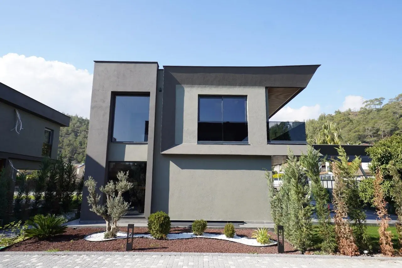 Villa in Camyuva